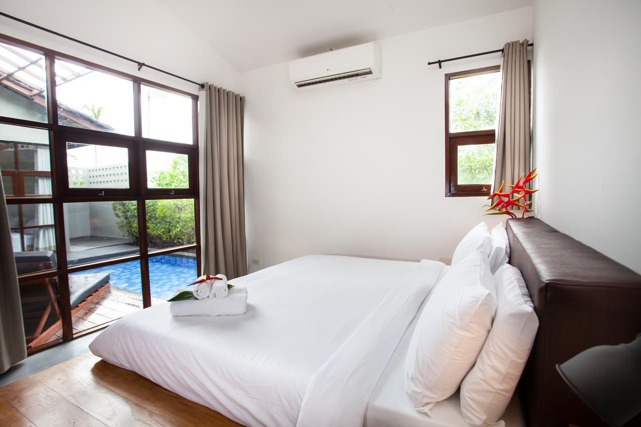 Hotel Baan Talay Pool