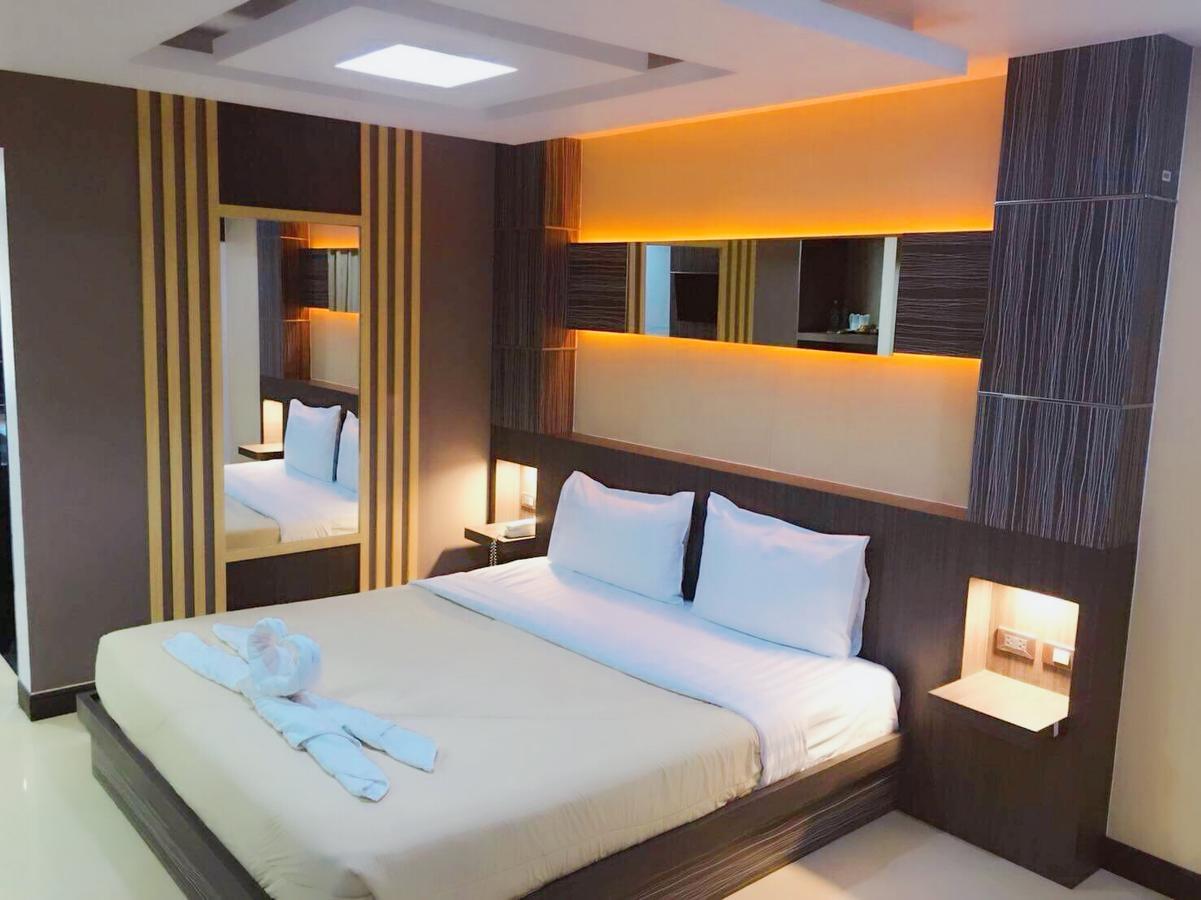 Hotel Mr. Mac's