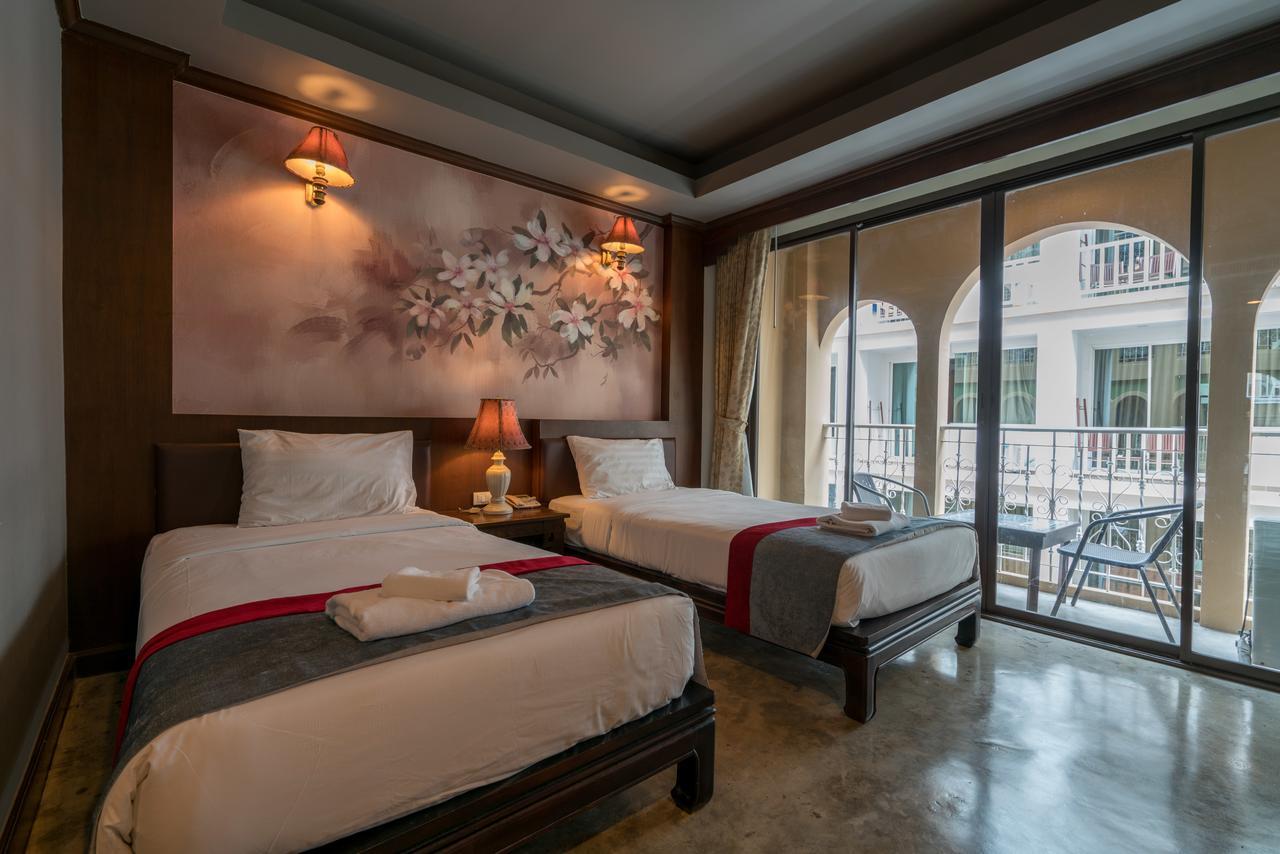 Minatale Phuket Hotel