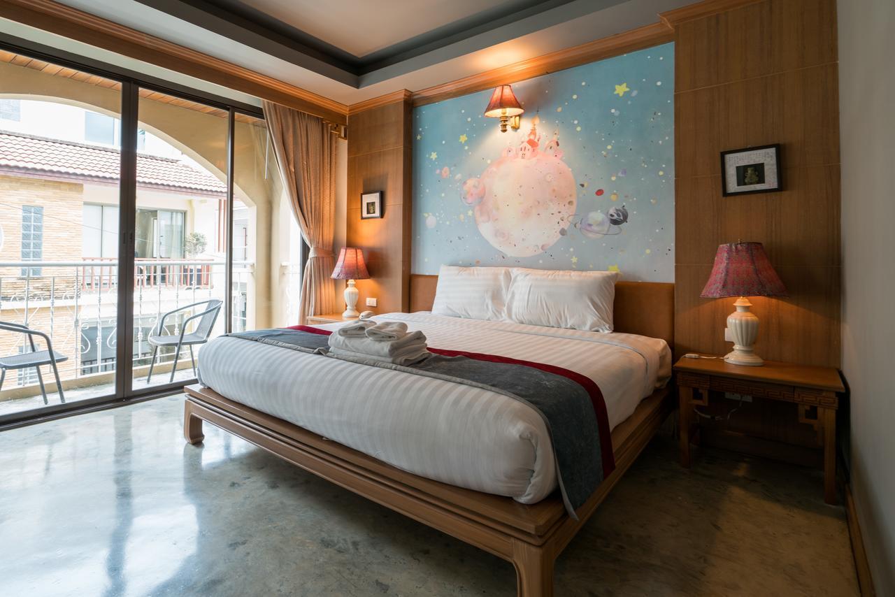Hotel Minatale Phuket 3*