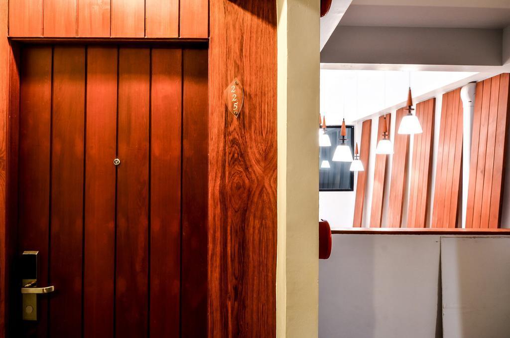Guest house Nin Karon