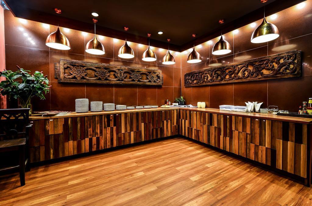 Guest house Nin Karon 3*