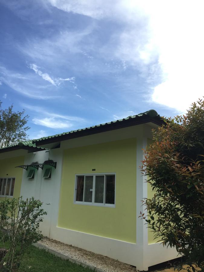 Khaolak Hillside Guest house
