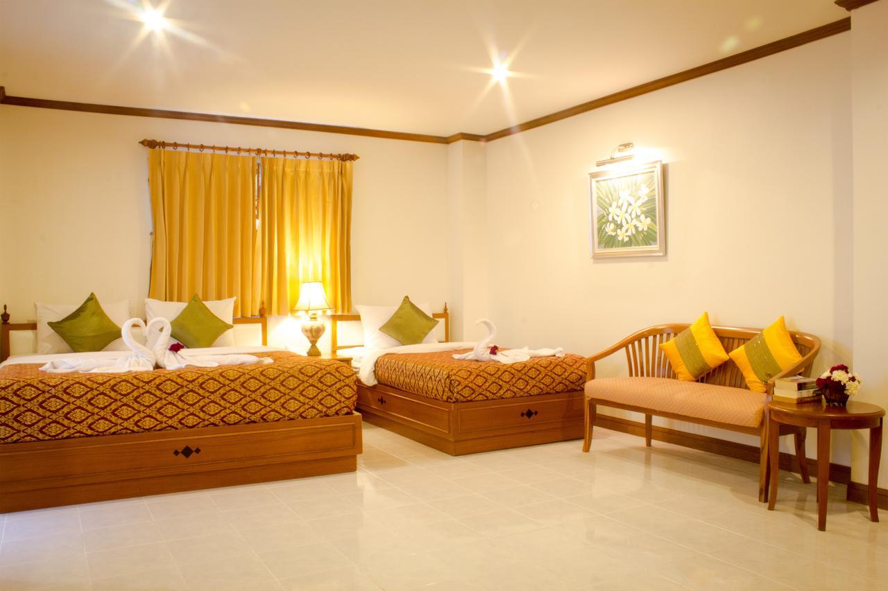 White - Sha Certified Hotel 2*