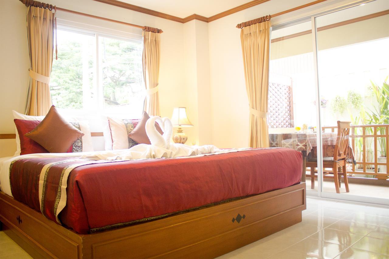 White - Sha Certified Hotel 2*