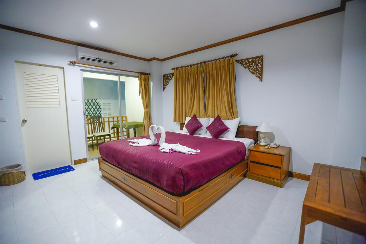 Hotel White - Sha Certified 2*