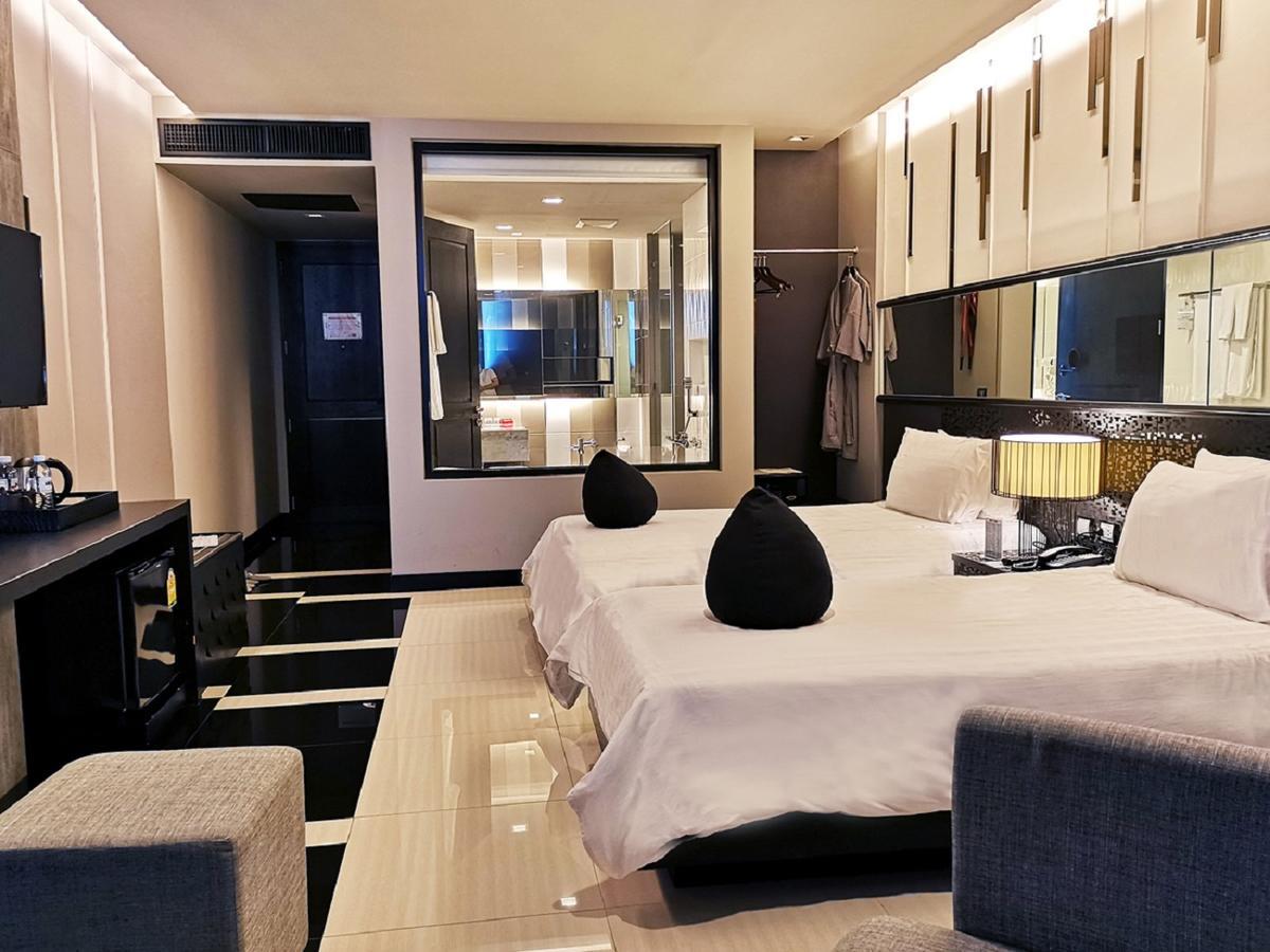 Hotel Tsix5 Phenomenal