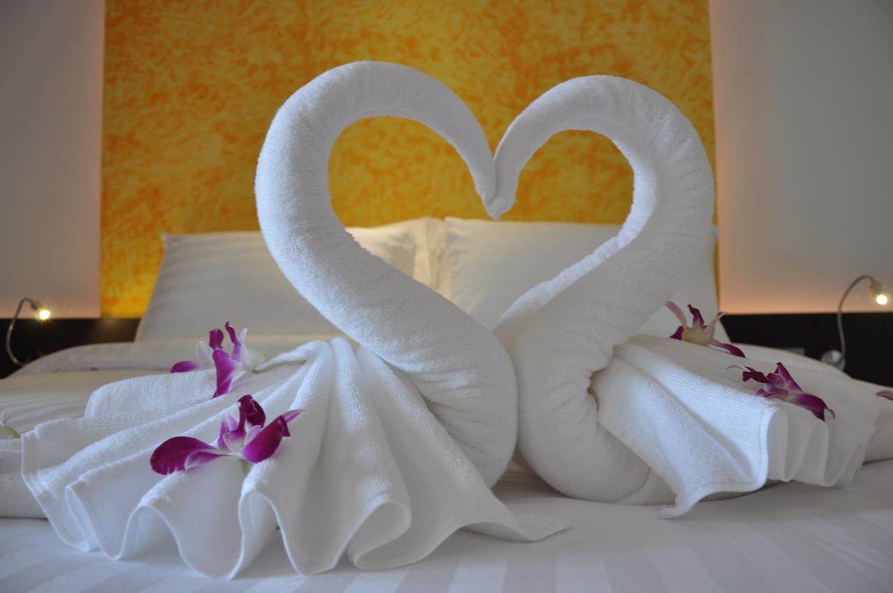 The Gallery At Hotel 4*