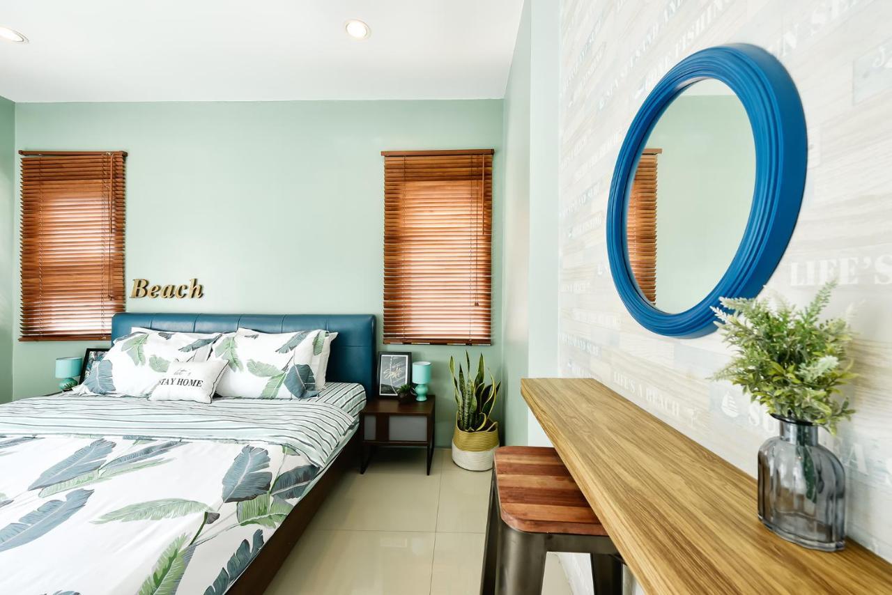 Modern House Patong Hill - 7 Beds - Kitchen *