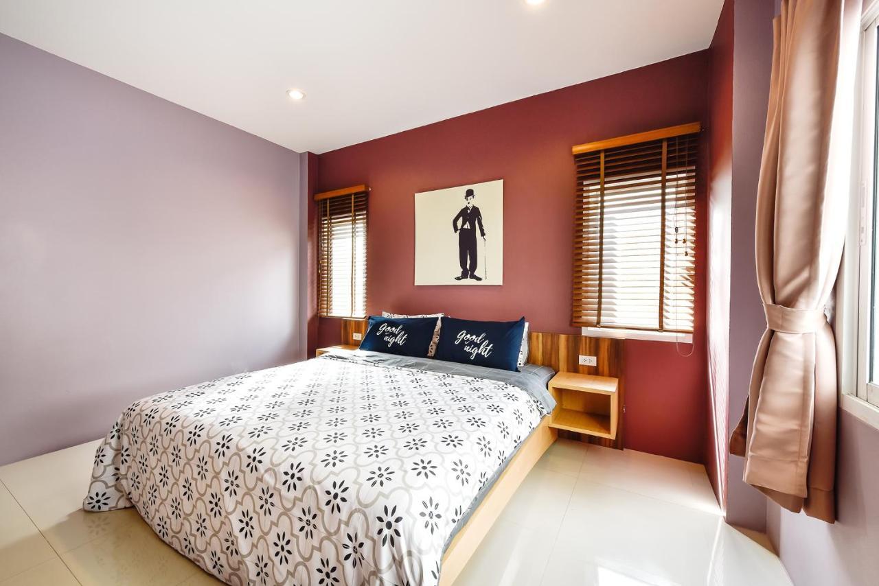 Modern House Patong Hill - 7 Beds - Kitchen Holiday home