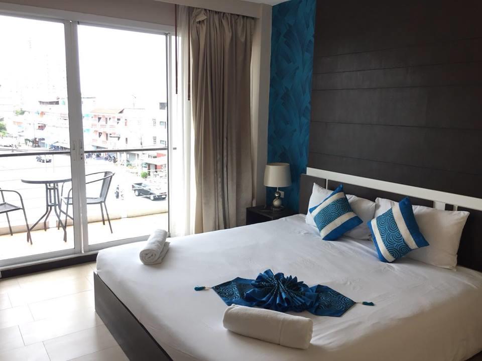 The Circle Hotel 3*