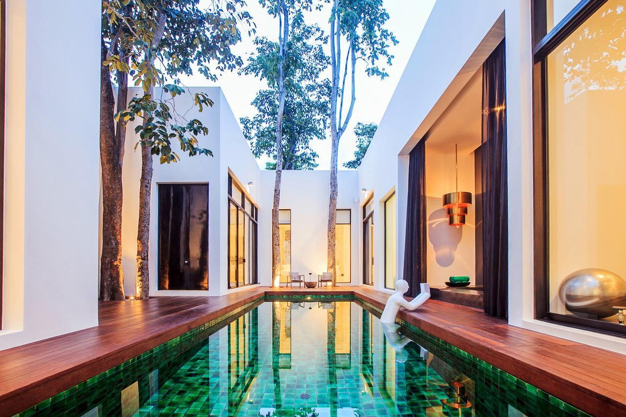 The Library Resort 5*