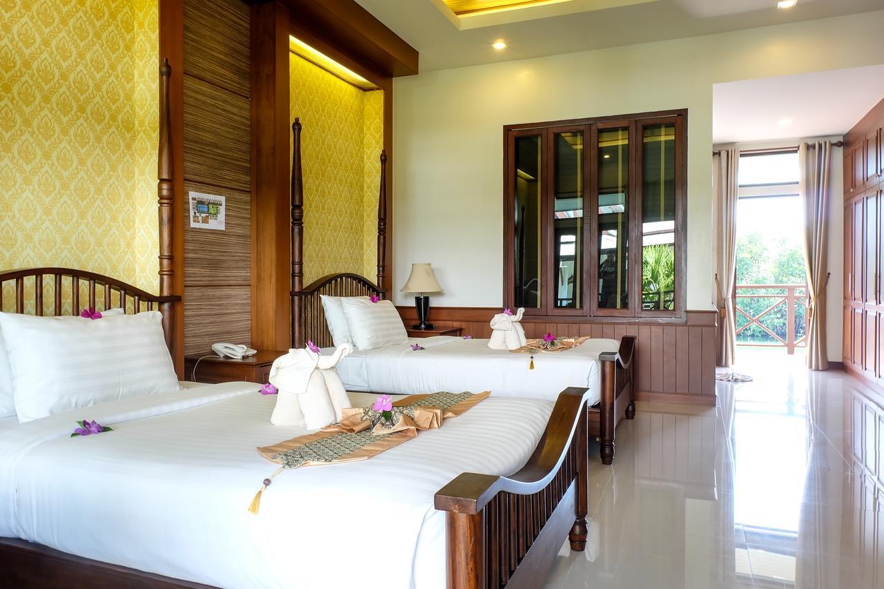 Bhu Tarn & Resort