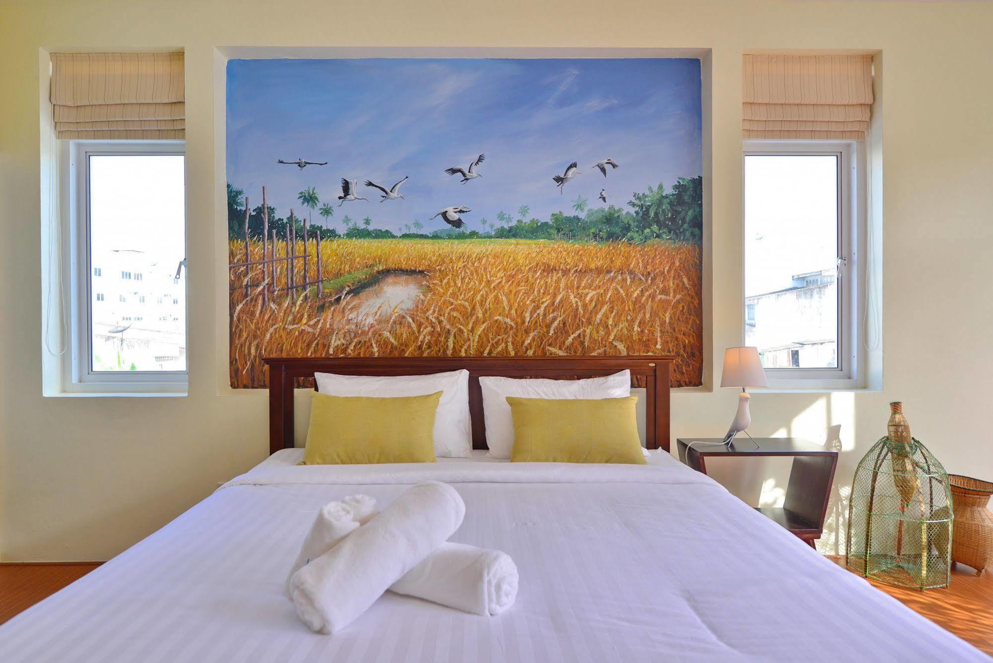 Bed & Breakfast Just Fine Krabi