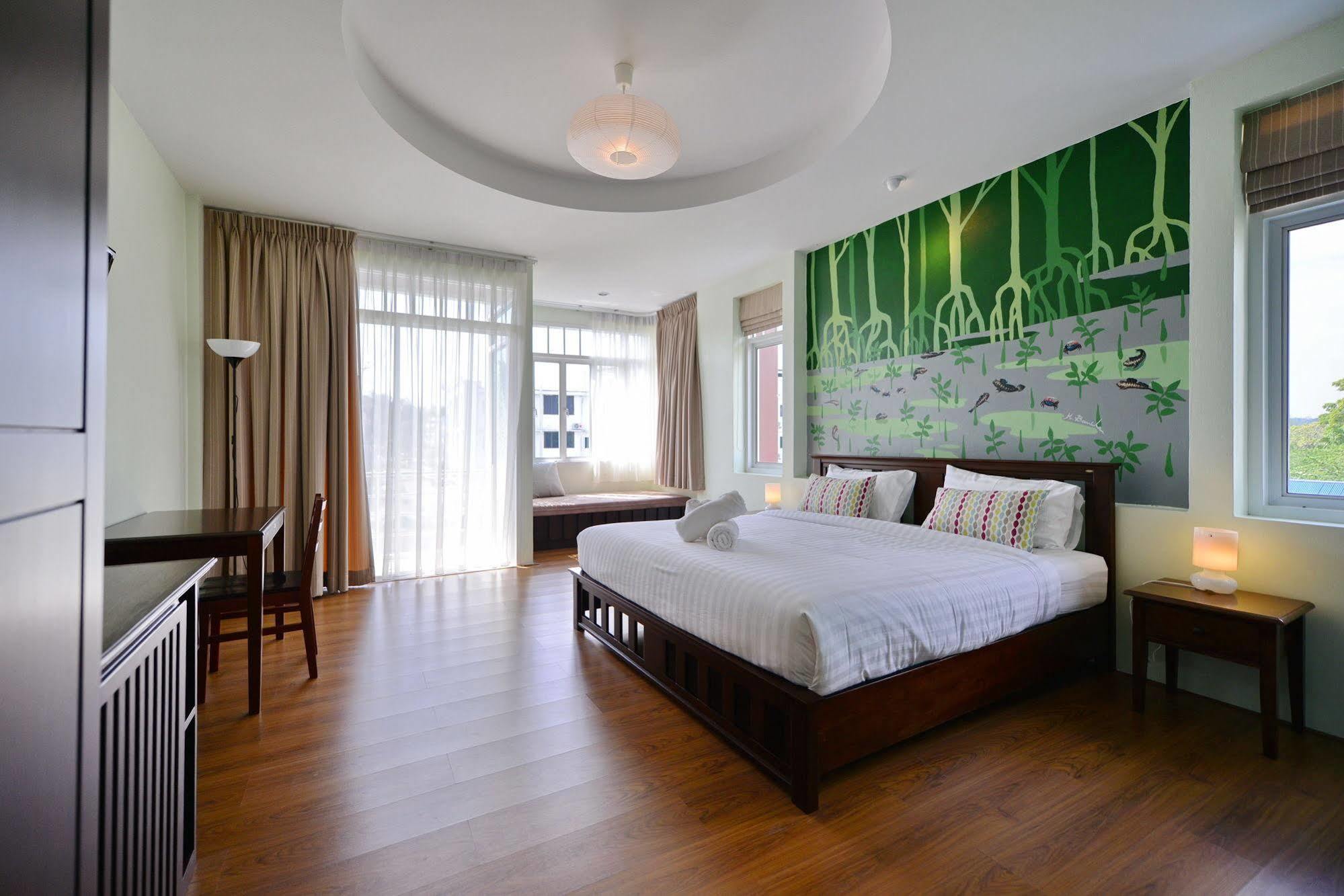 Bed & Breakfast Just Fine Krabi