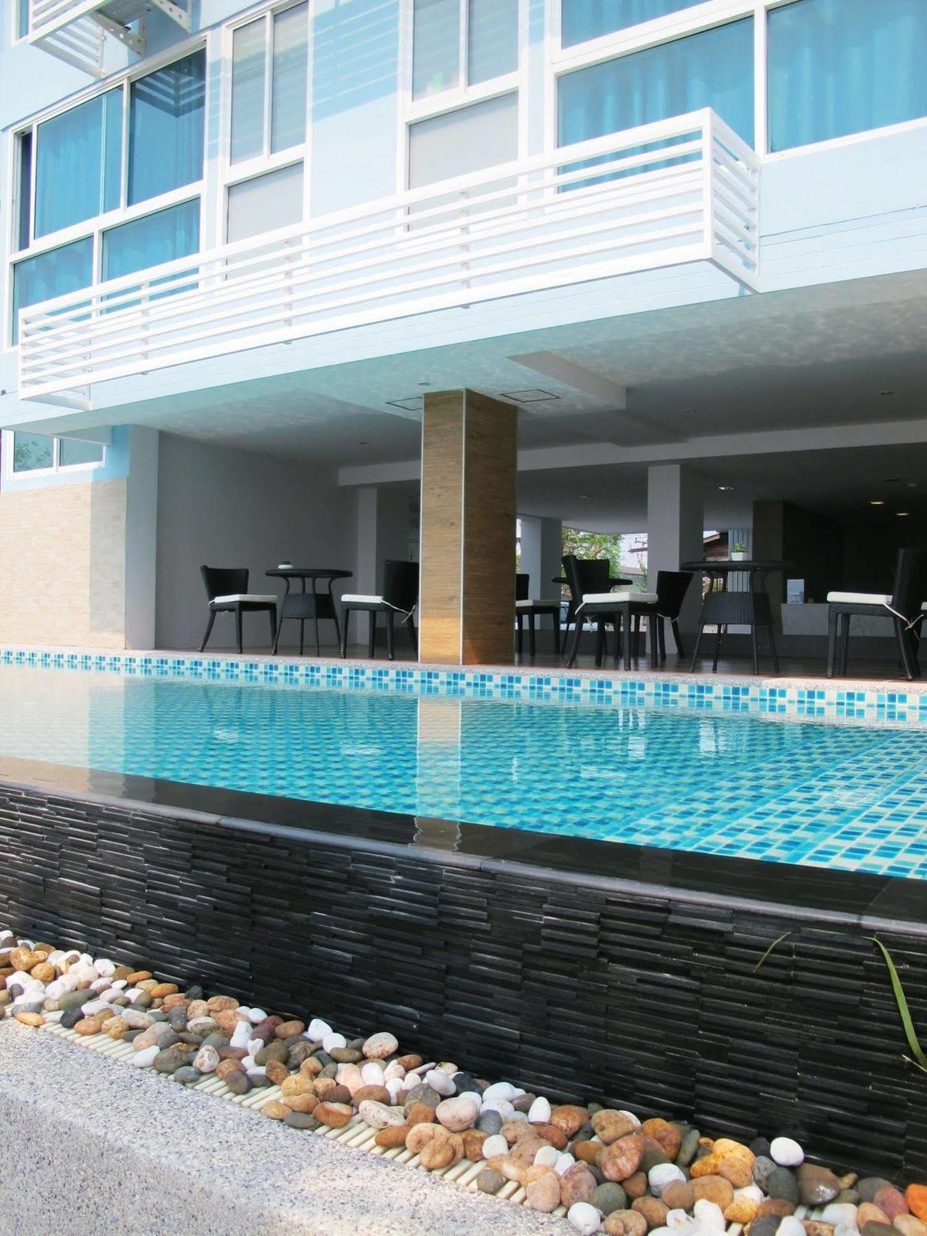 Nantra Pattaya Baan Ampoe 3* Na Chom Thian