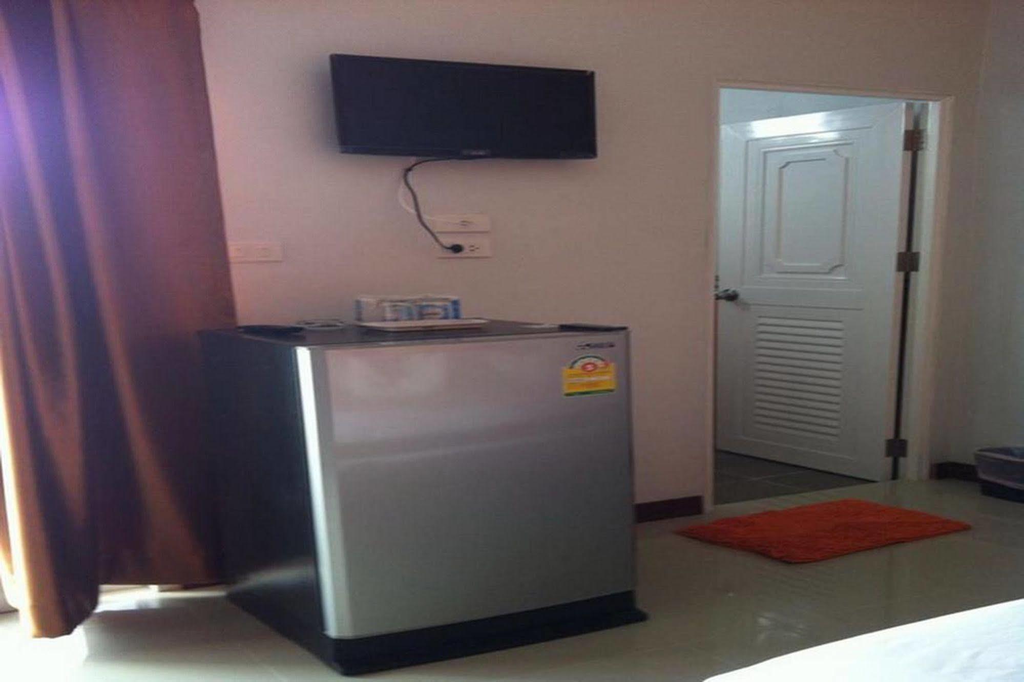 Lanta Sun Smile Place Guest house