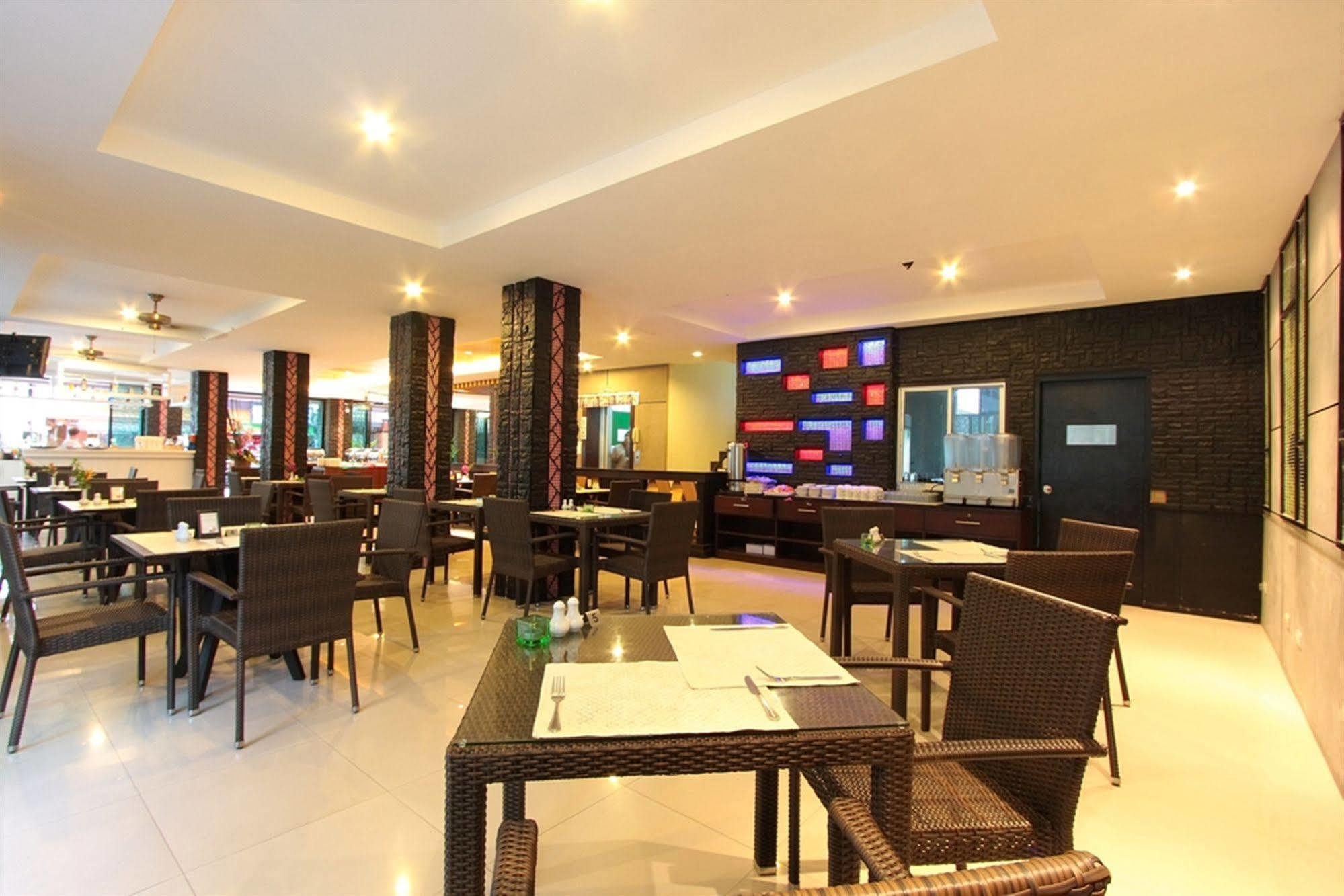 Baramee Hip Hotel 3*