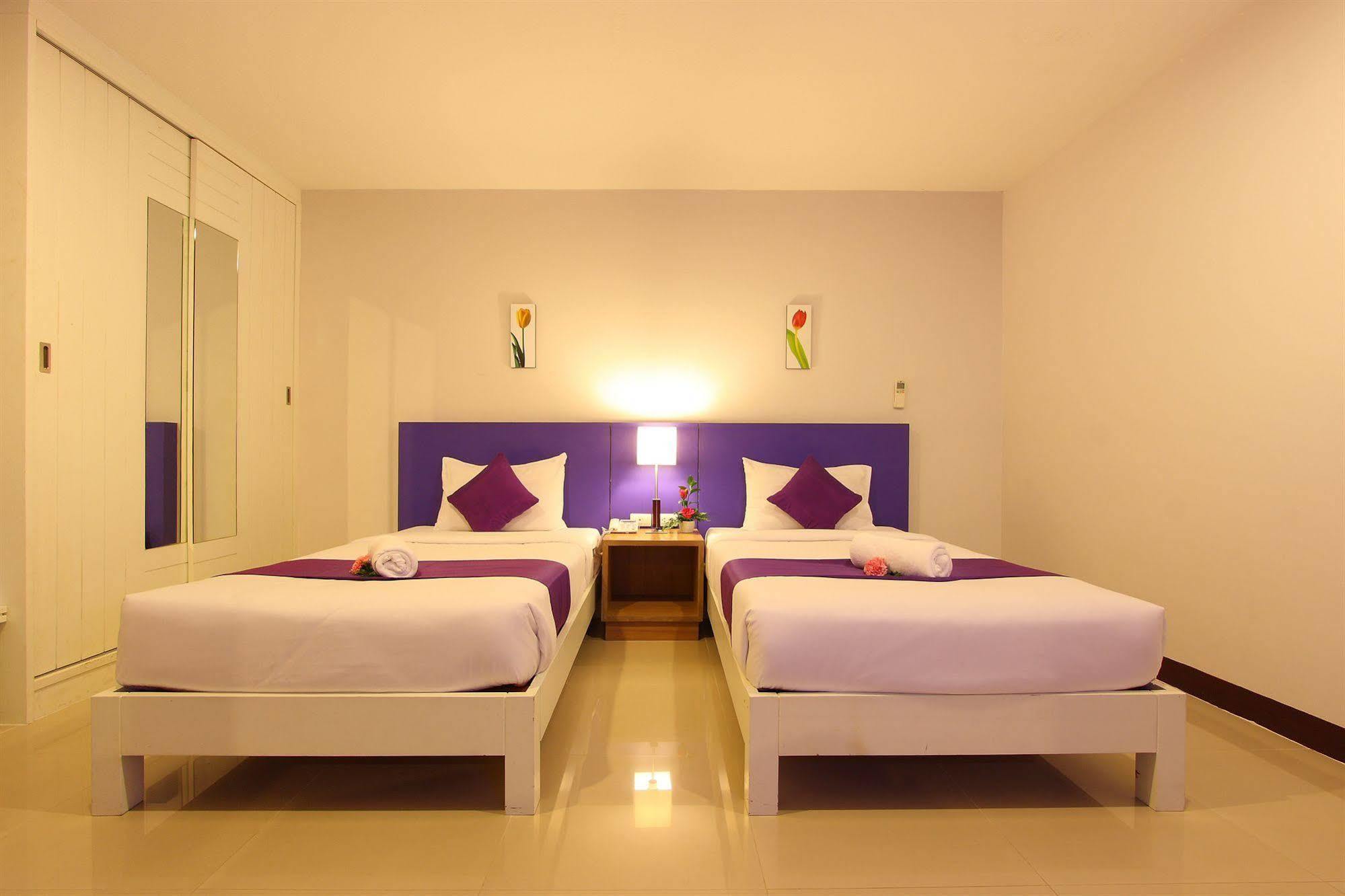 Baramee Hip Hotel