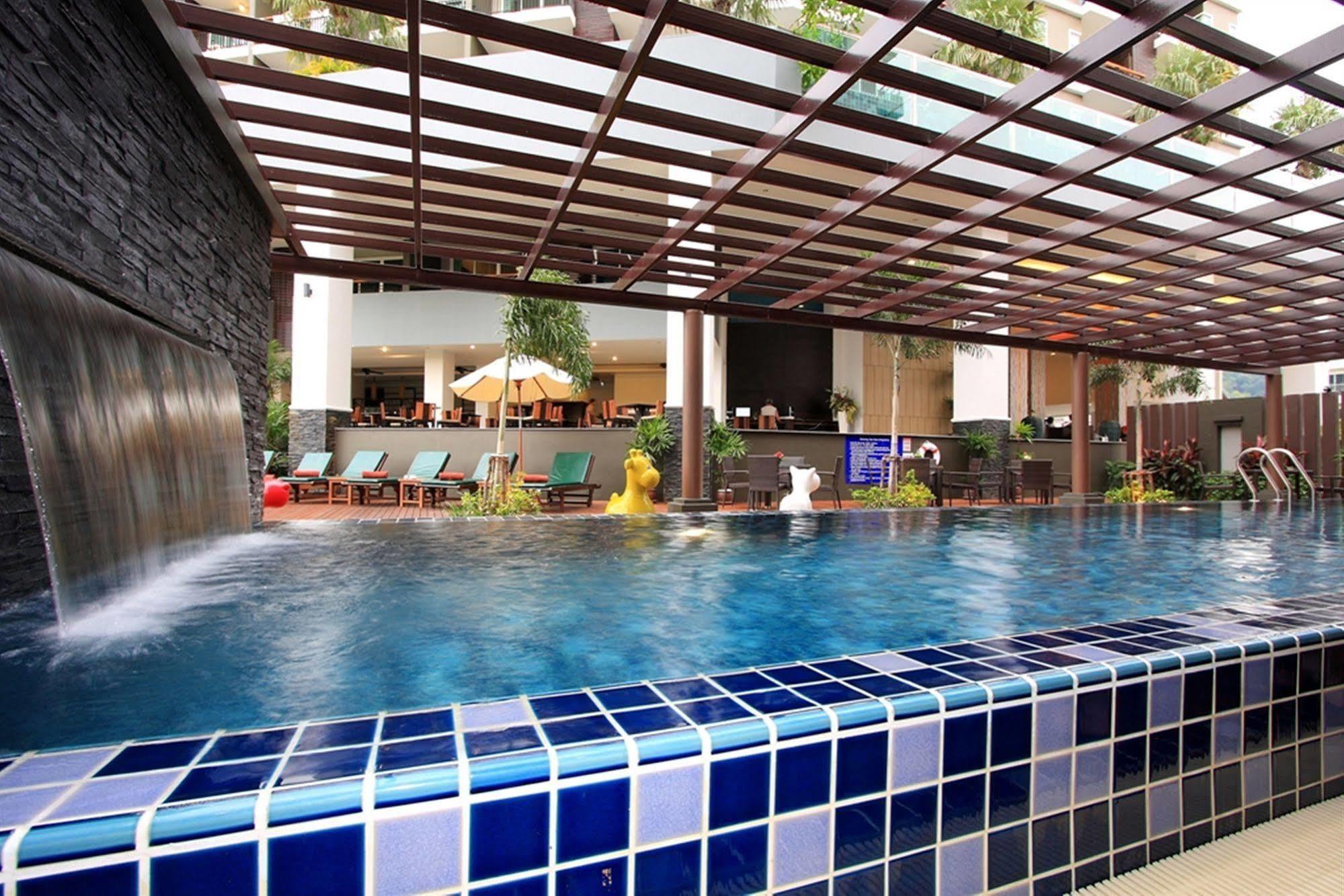 Baramee Hip Phuket