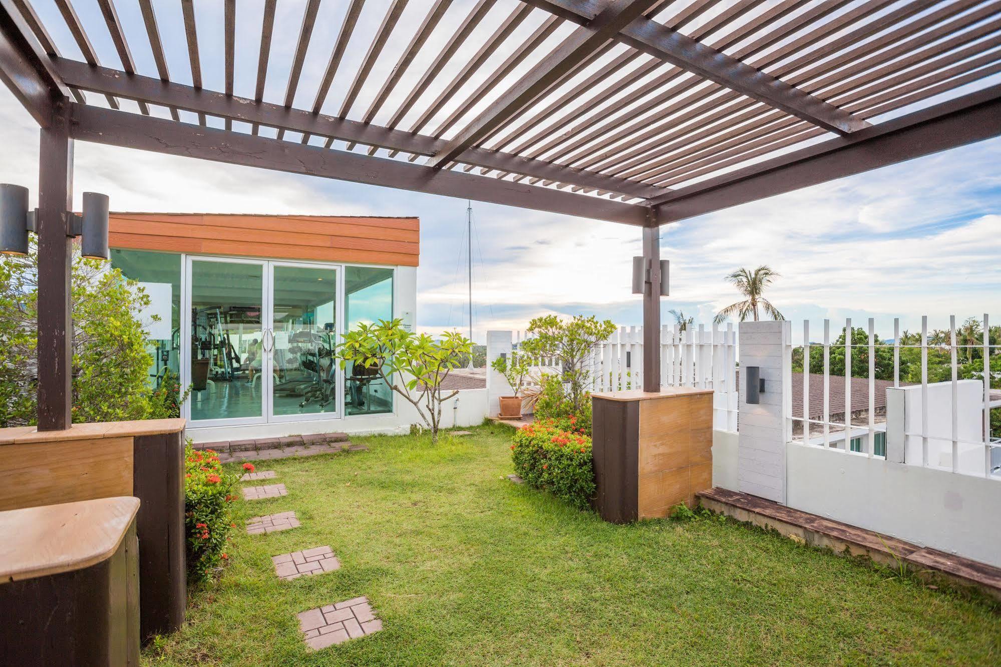 Apartment Arisara Place