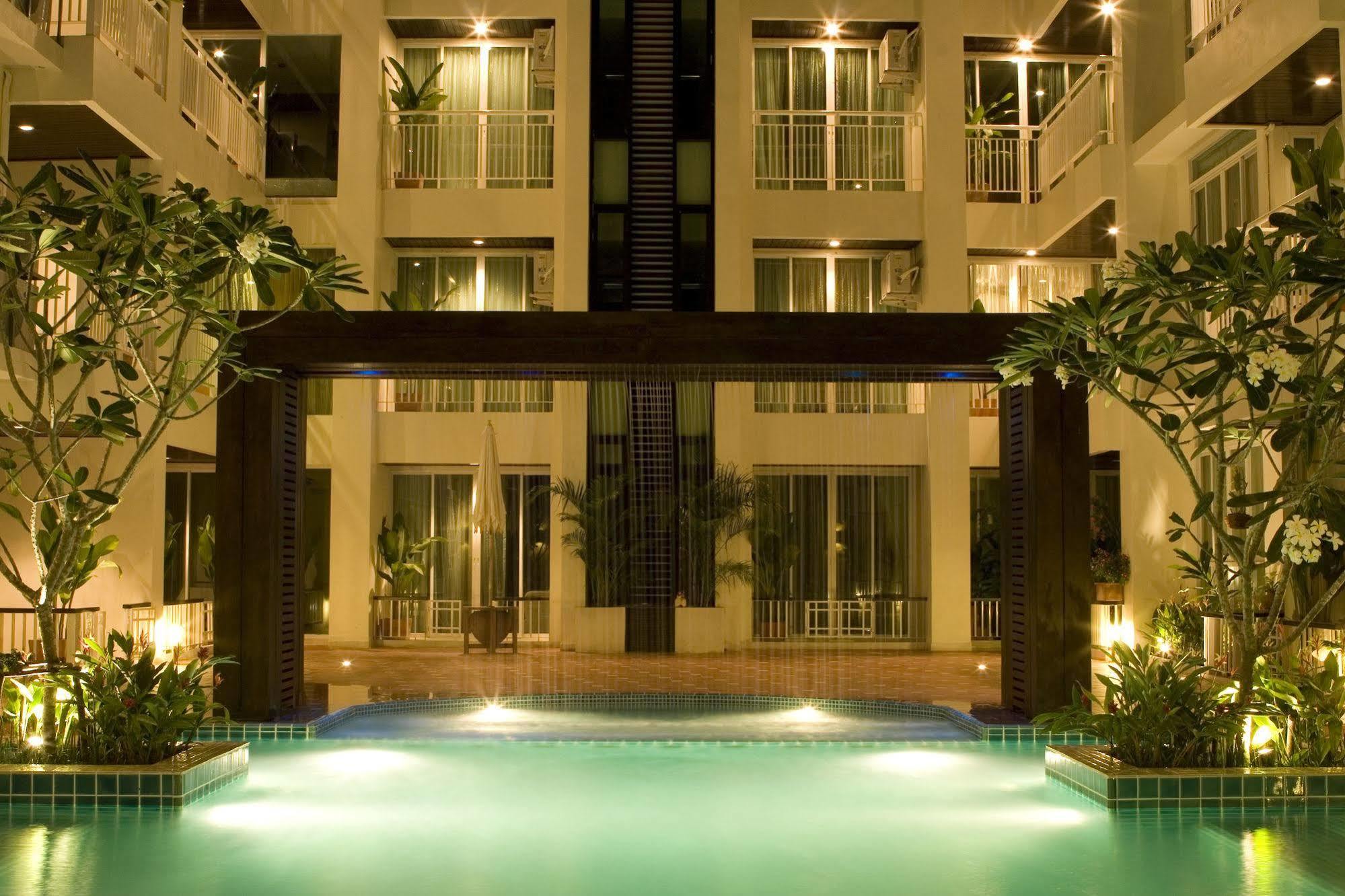 Apartment Arisara Place *