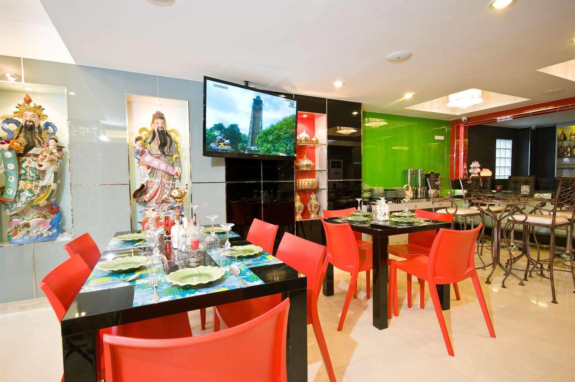 Richly Hotel Banguecoque