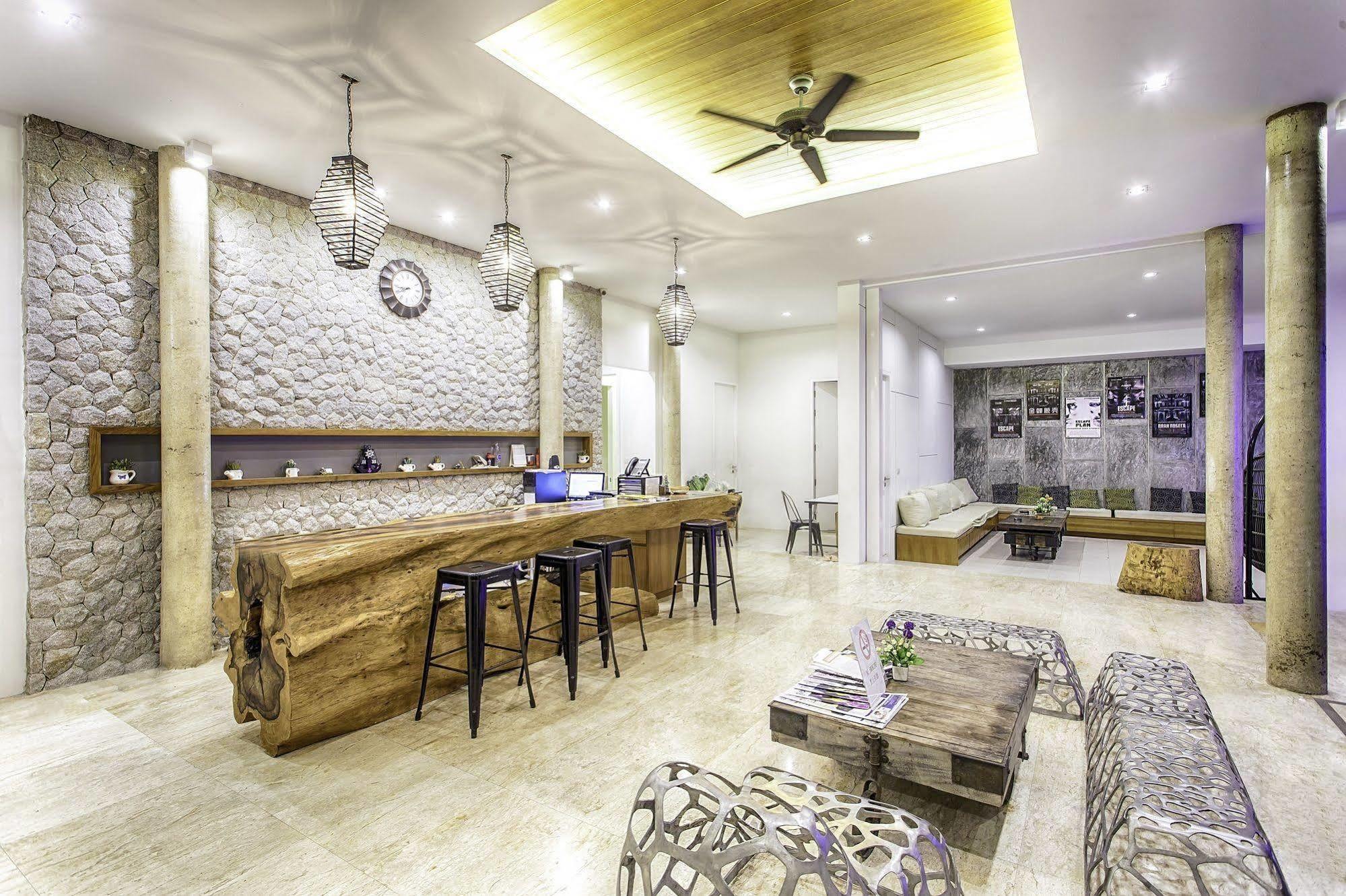 Hotel Escape De Phuket 4*