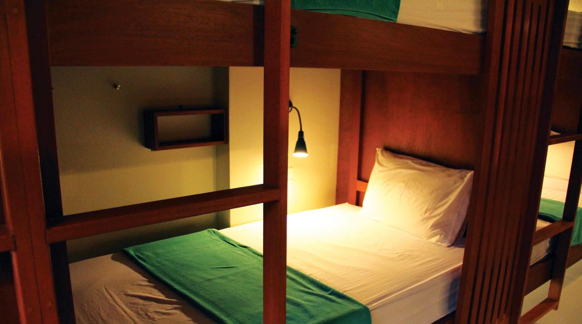 Phangan Pearl Hostel *