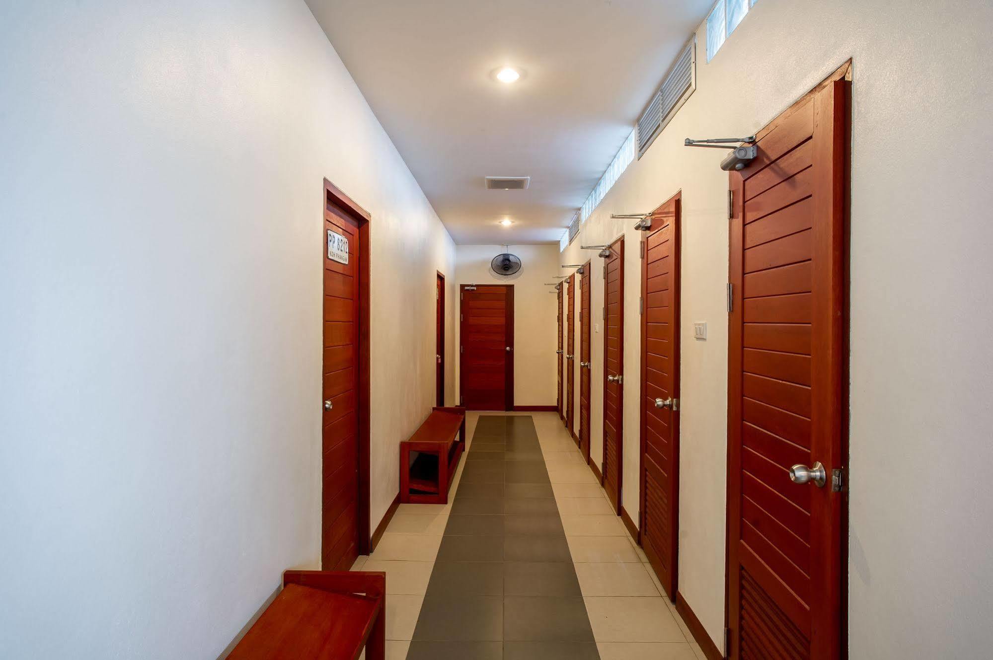Phangan Pearl Hostel Haad Rin