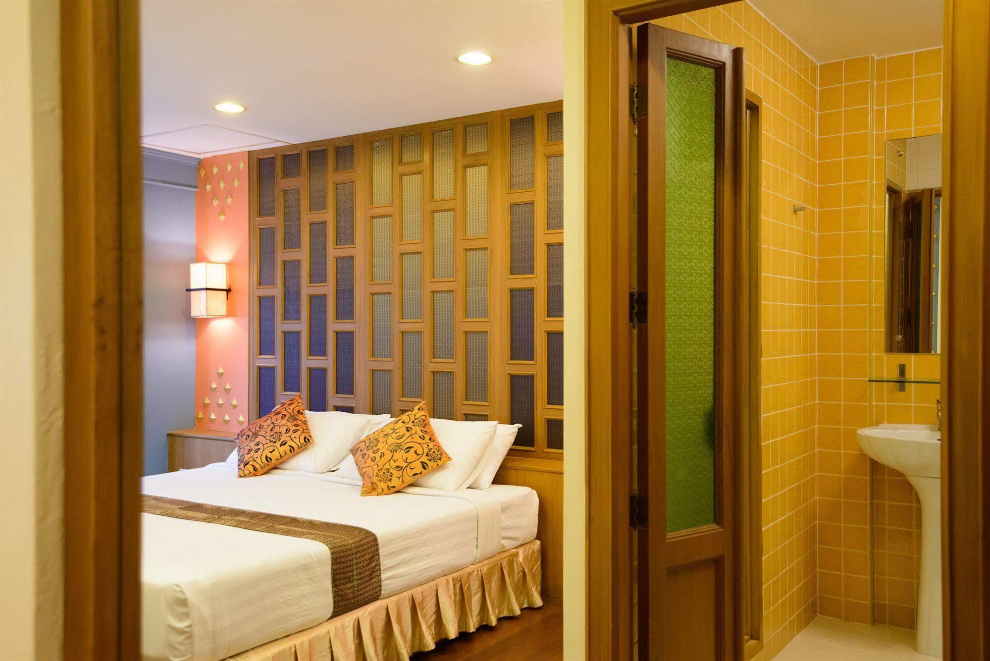 Golden House 3* Banguecoque