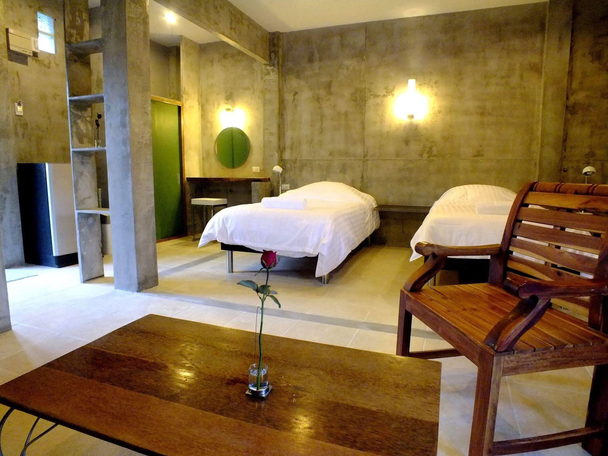 Guest house The Cave