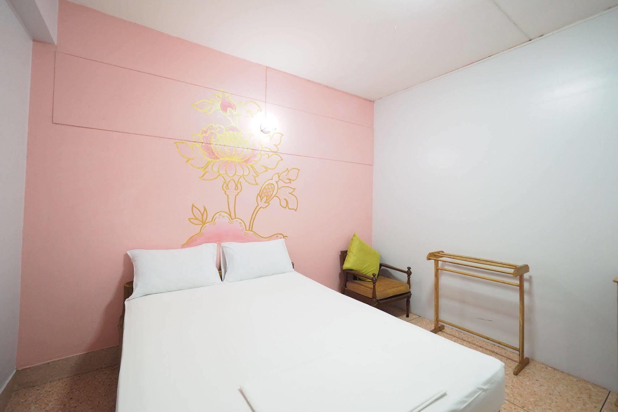 No7 2* Krabi