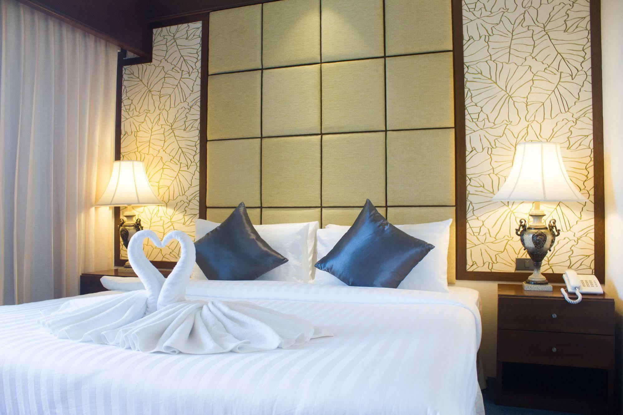 Hotel Hatyai 3*