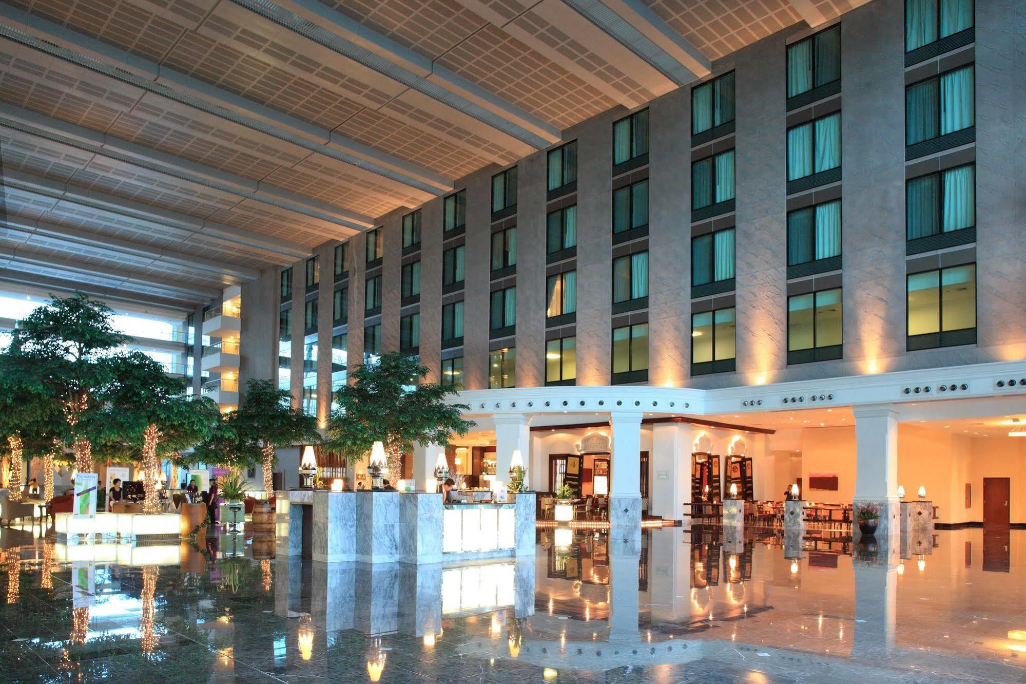 Hyatt Regency Suvarnabhumi Airport 4* Banguecoque