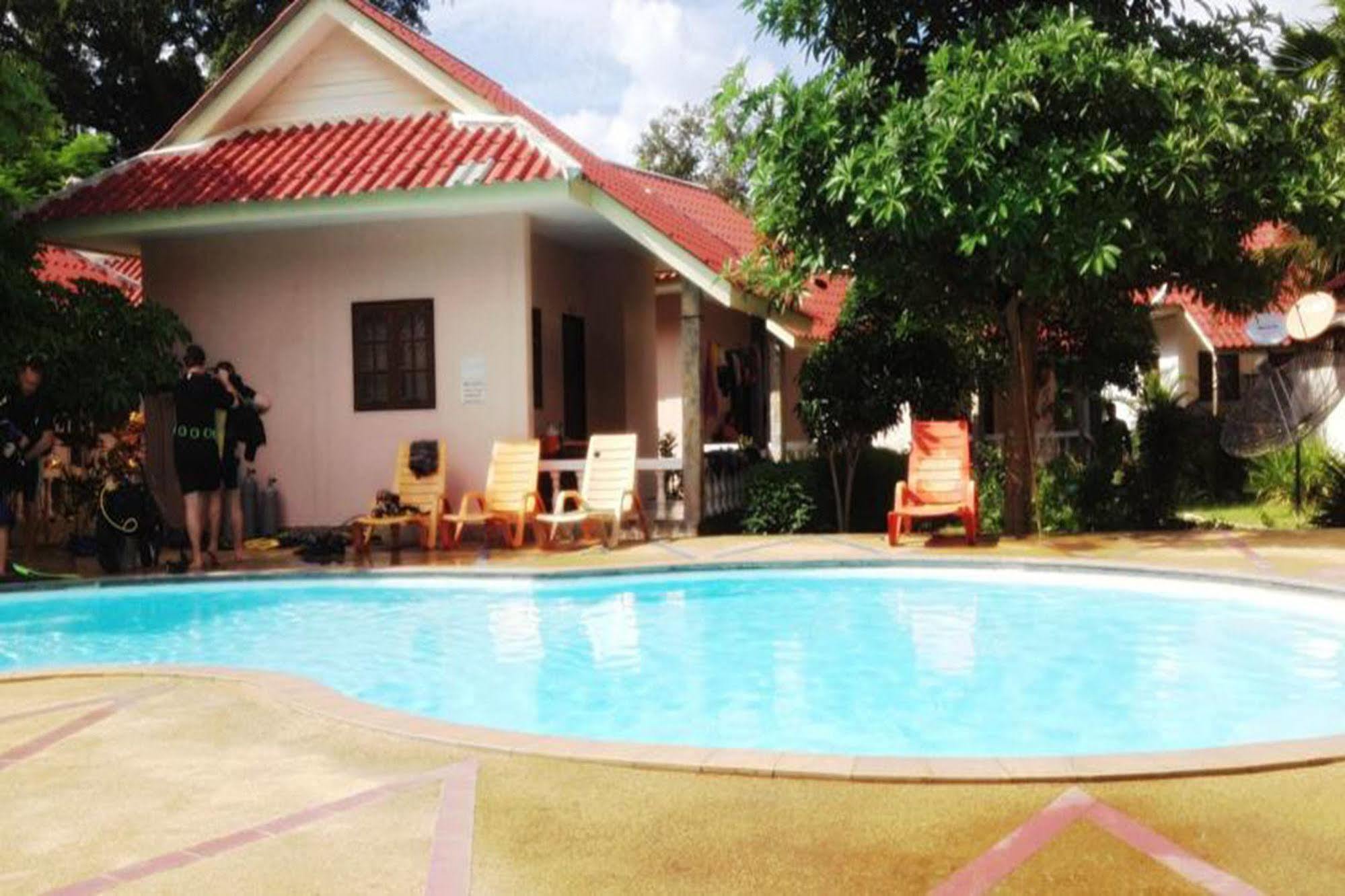 Phuwadee Resort Thong Nai Pan Noi