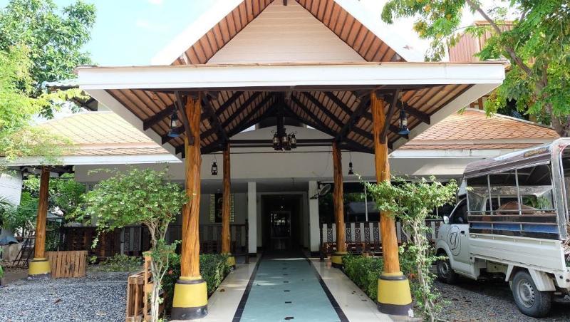 Hotel Deeden
