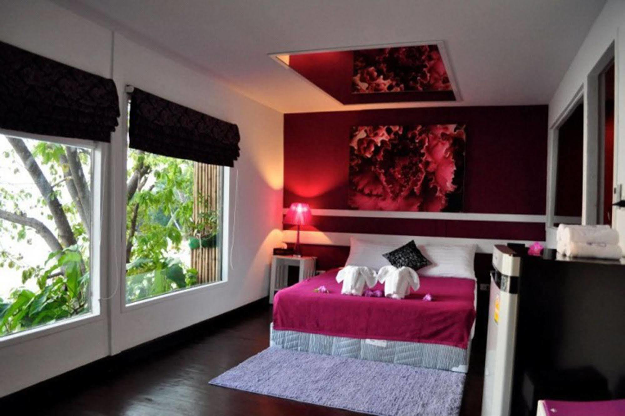 Bay Lounge & Hotel Ko Pha Ngan