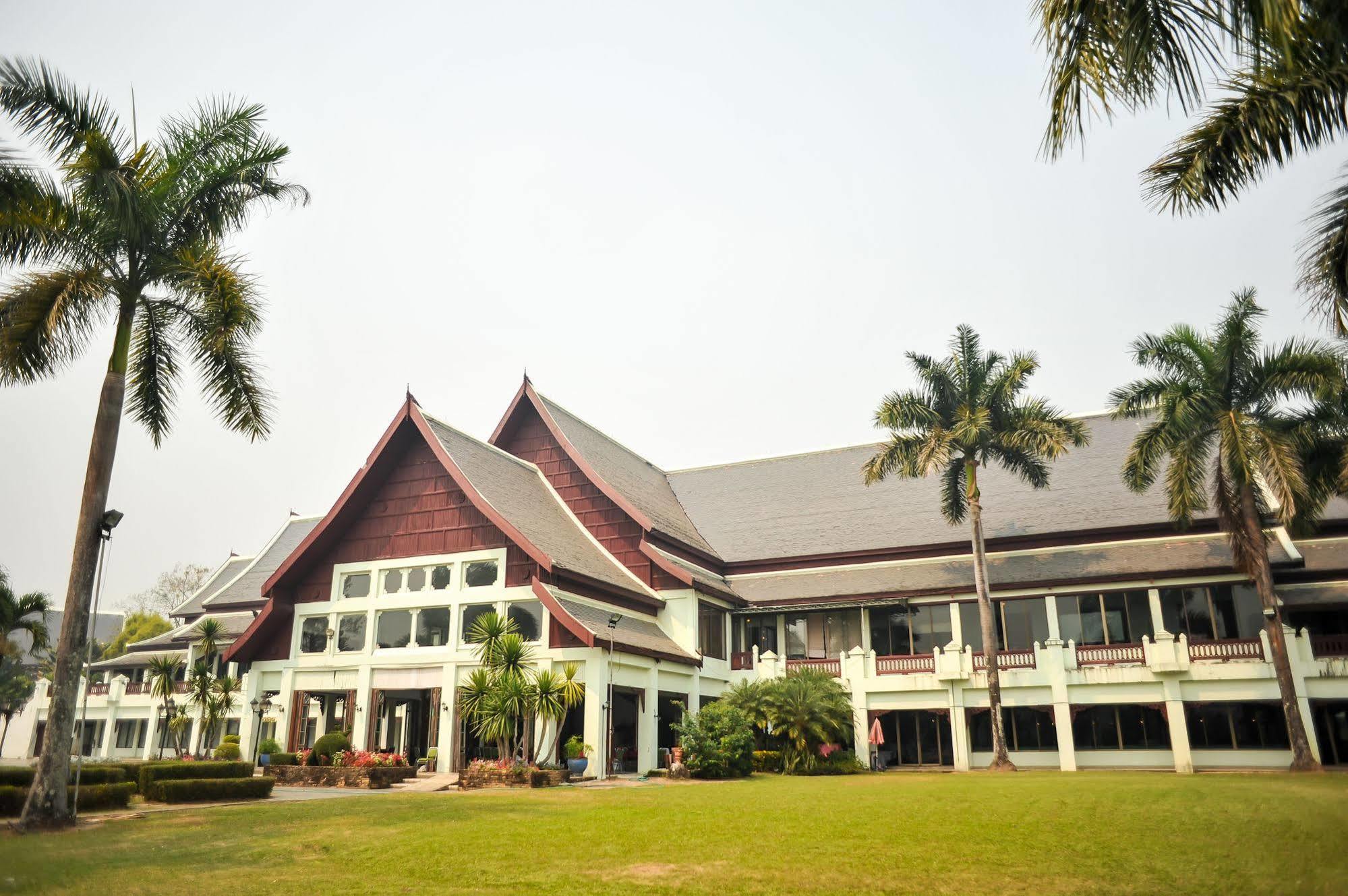 Hotel Wiang Indra Riverside