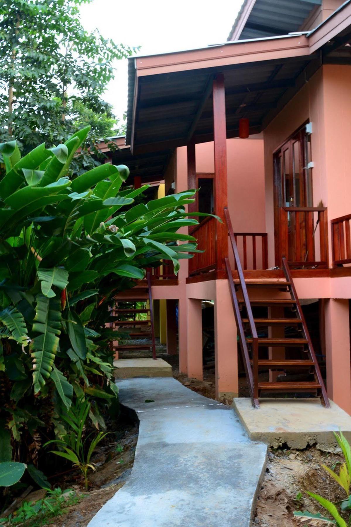 Loess Resort Pai