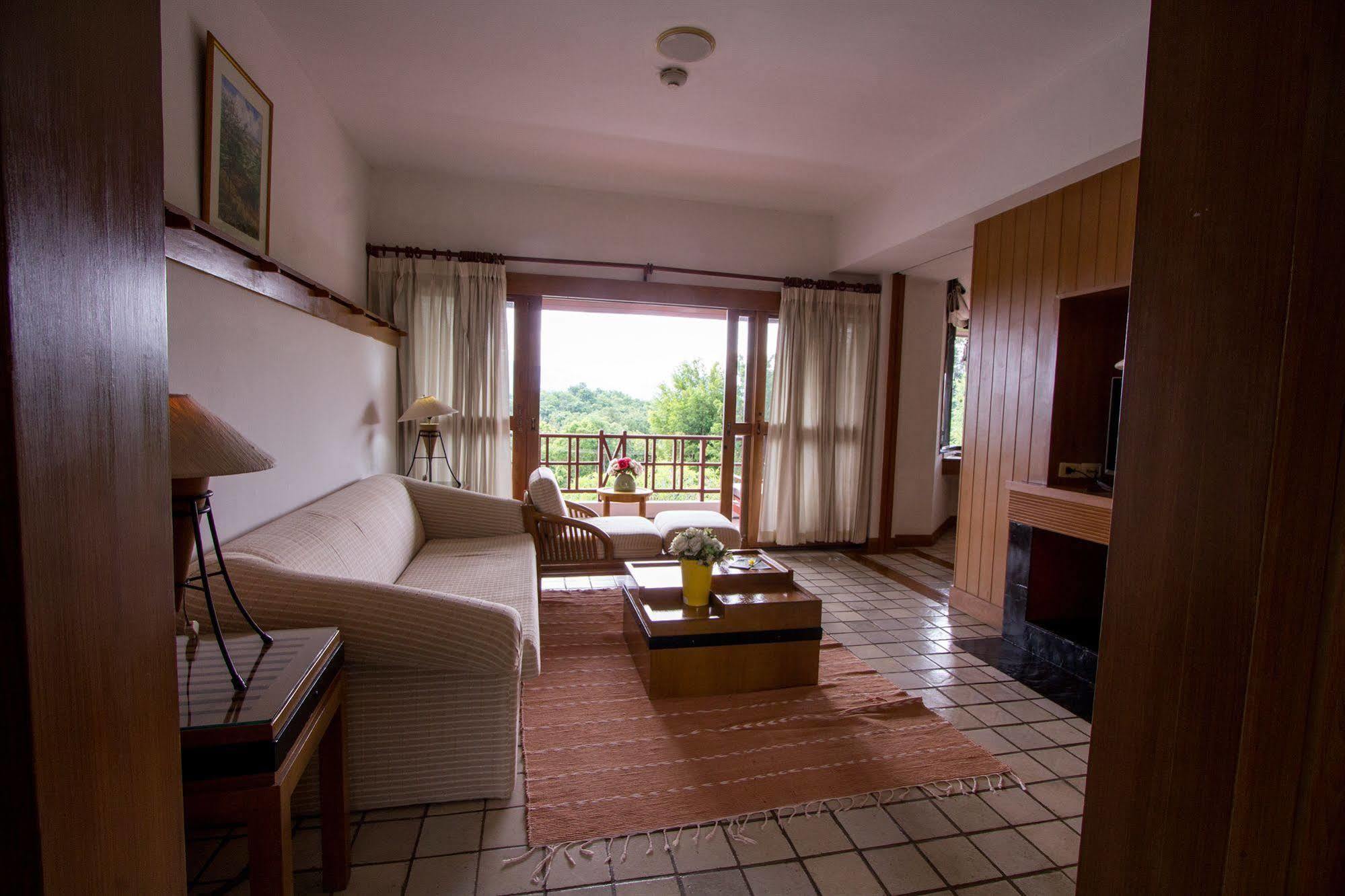 Waterford Valley Chiangrai Hotel 3*