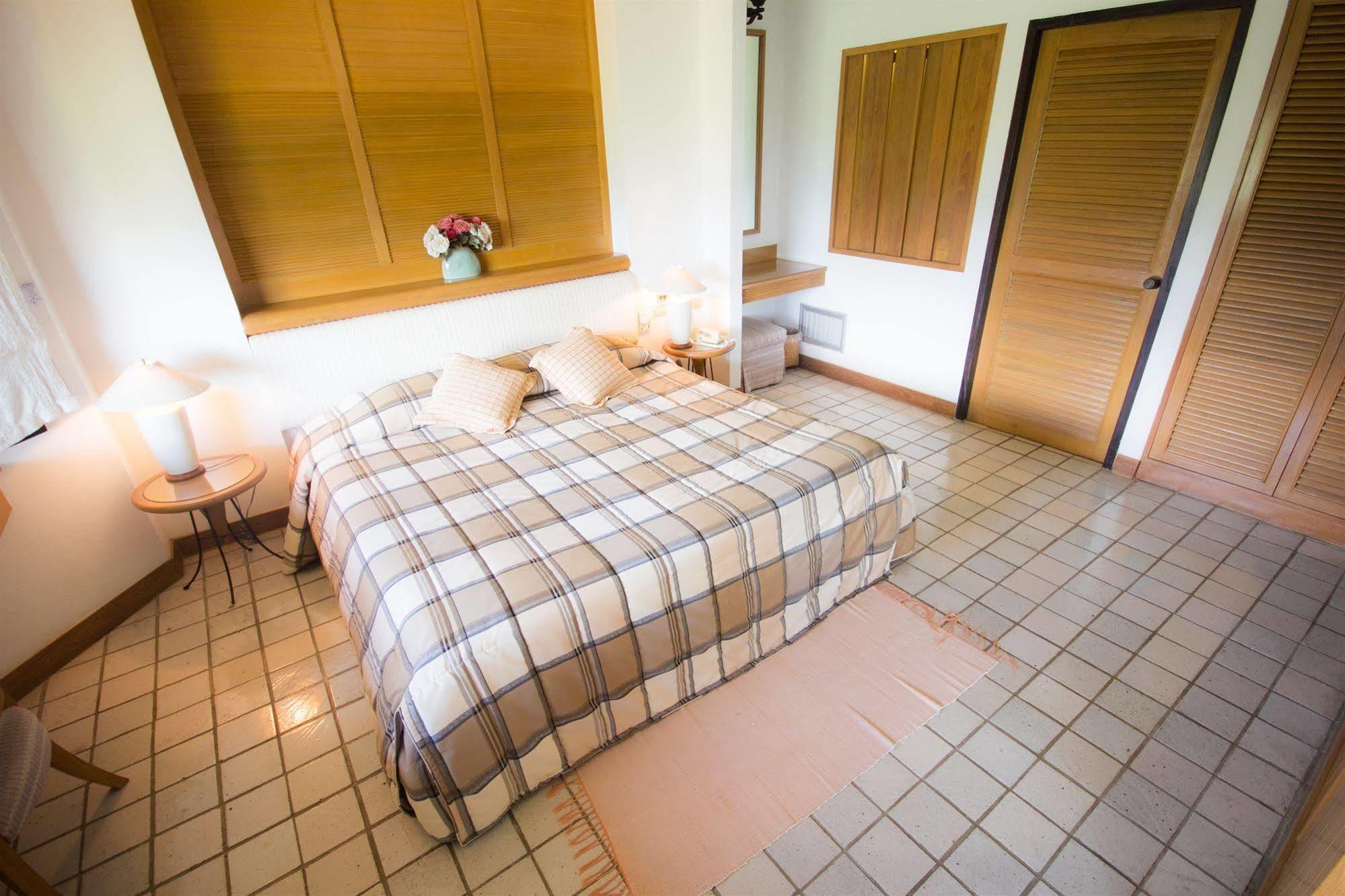Waterford Valley Chiangrai Hotel 3*