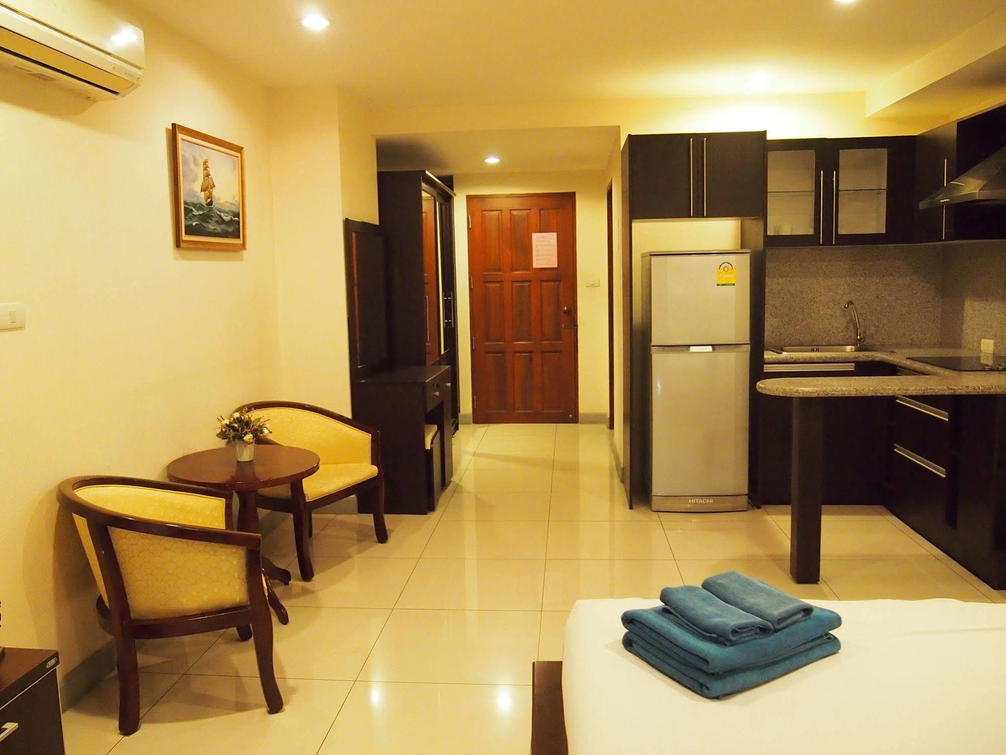 The Paradise Condominum * Jomtien Beach