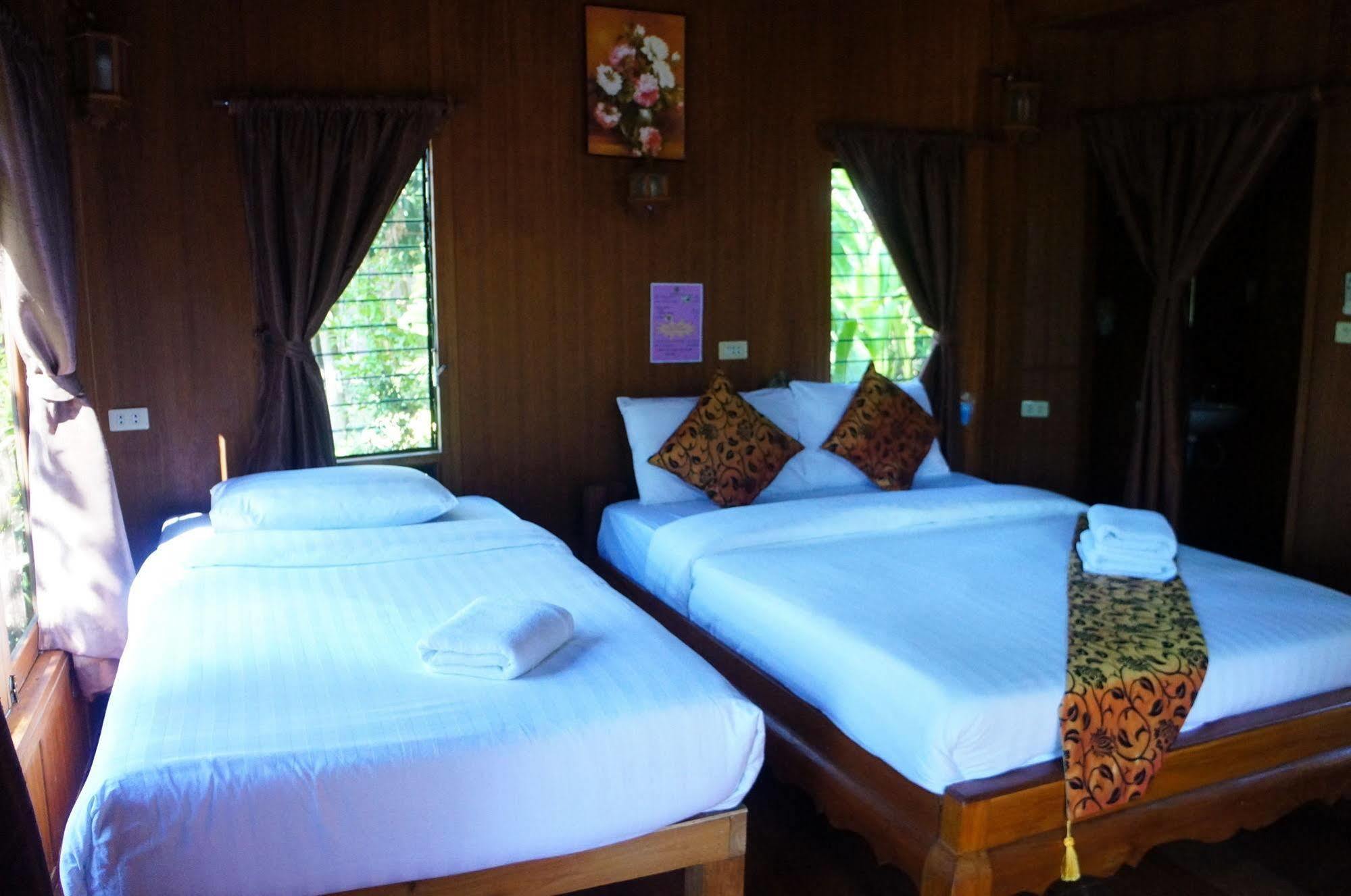 Resort Treehouse 3*