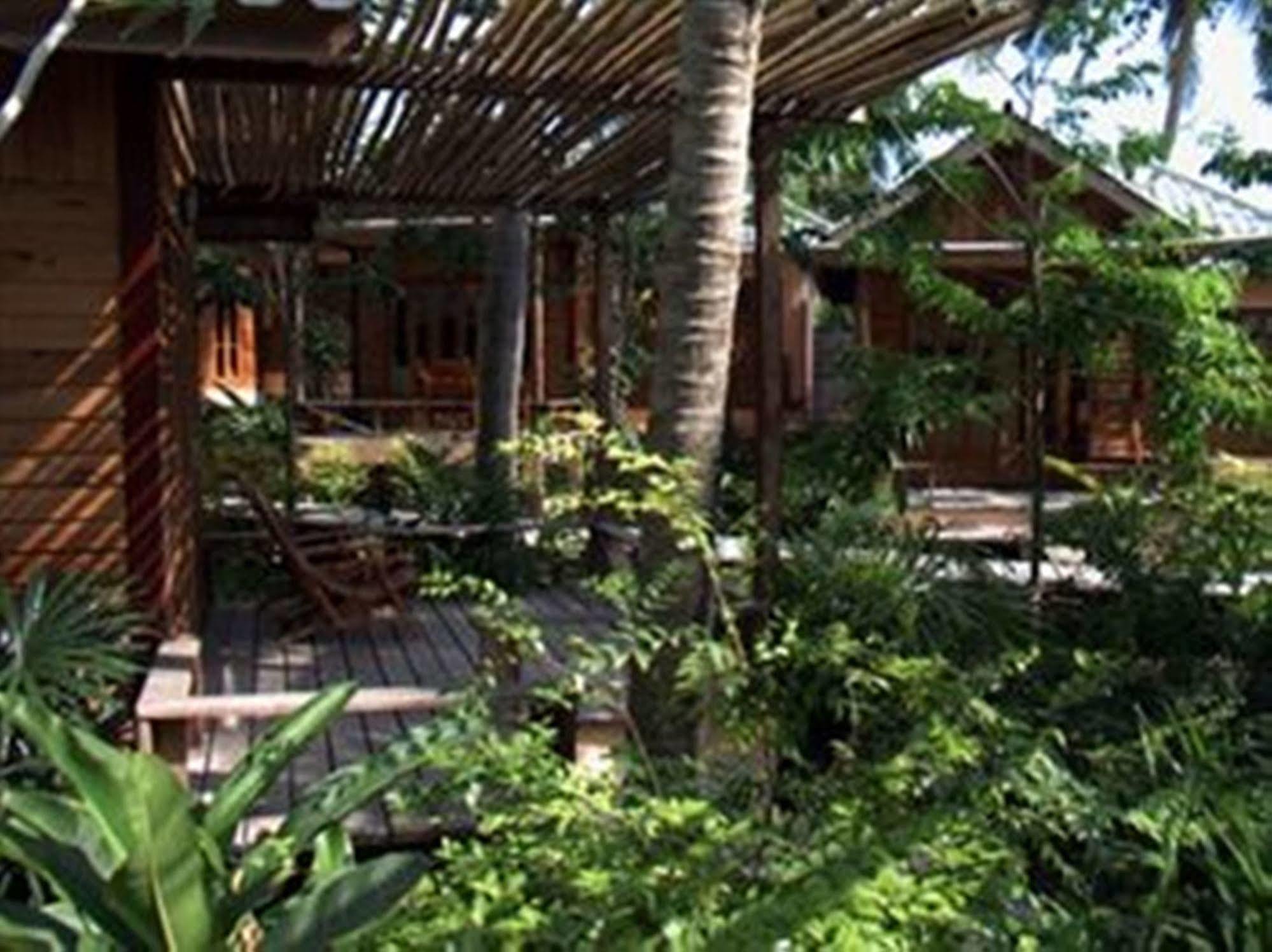 Sunset Cove Resort