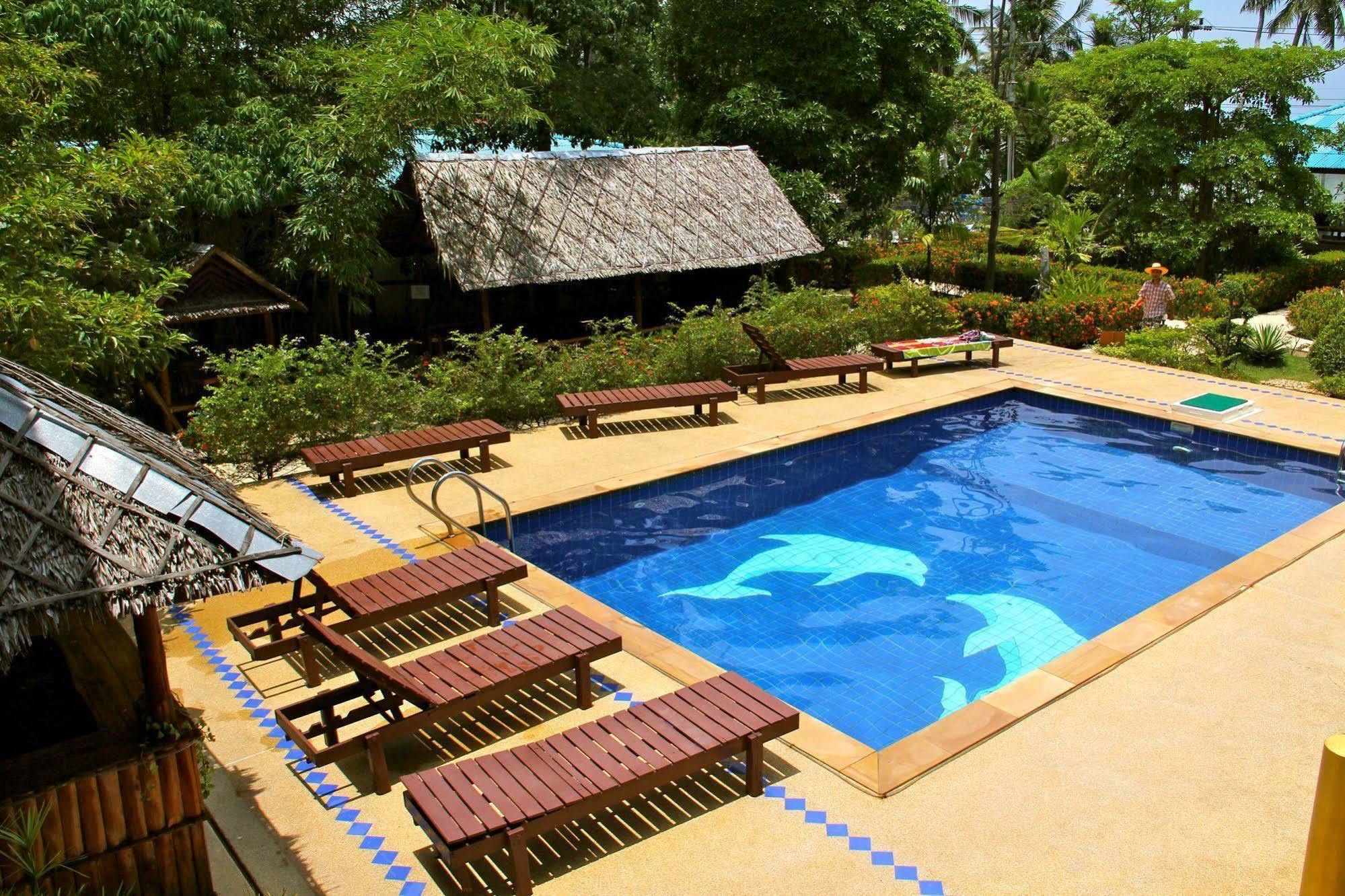 Hinkong Hut Ko Pha Ngan