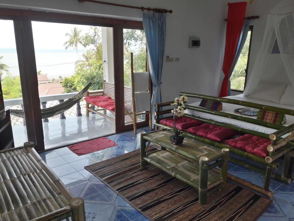Hinkong Hut Ko Pha Ngan