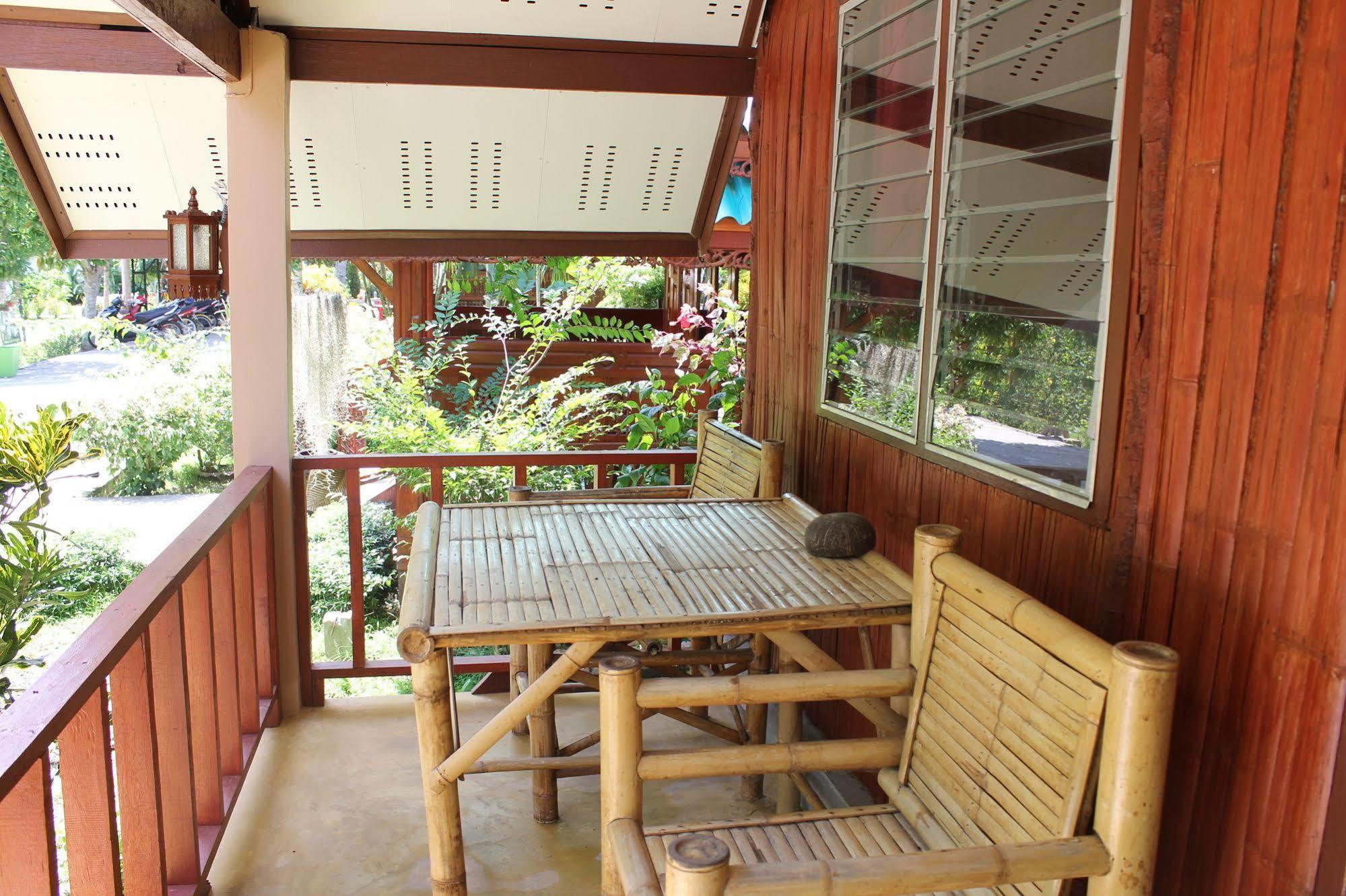 Baan Suan 3*