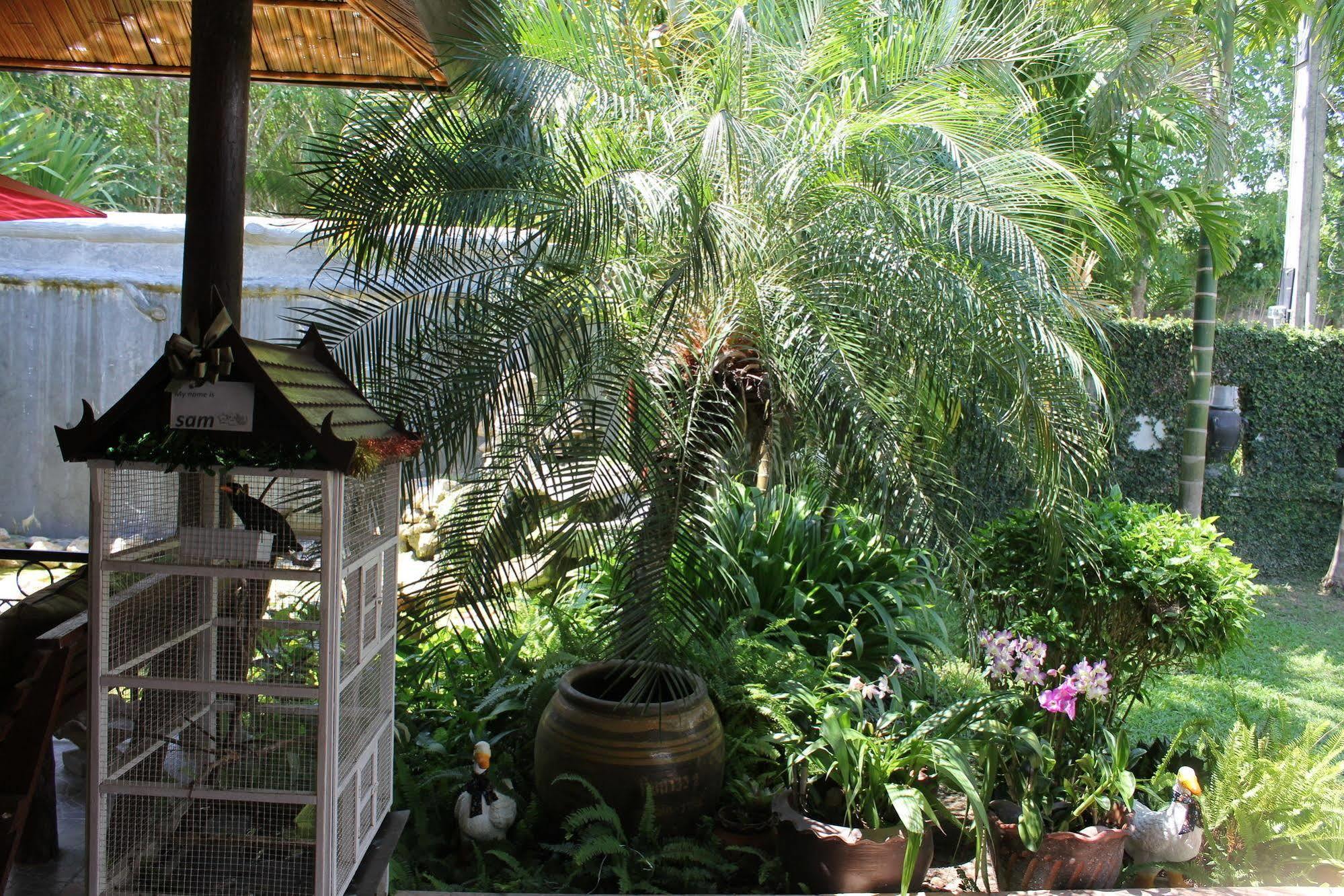 Baan Suan 3*