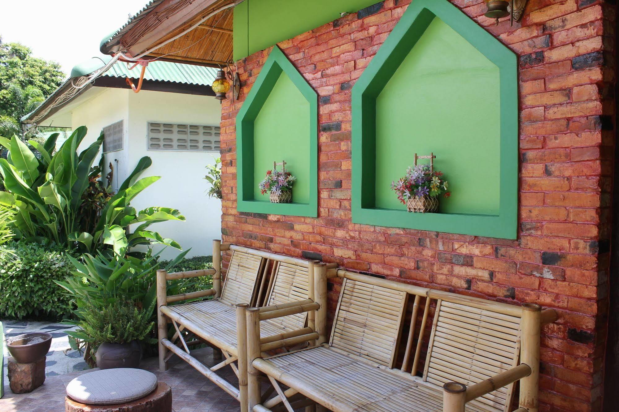 Resort Baan Suan 3*